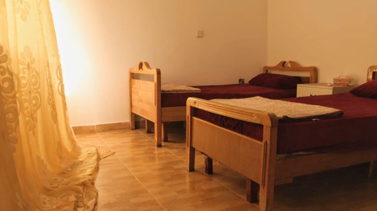Room 17 Youth Hostel Akaba Buitenkant foto