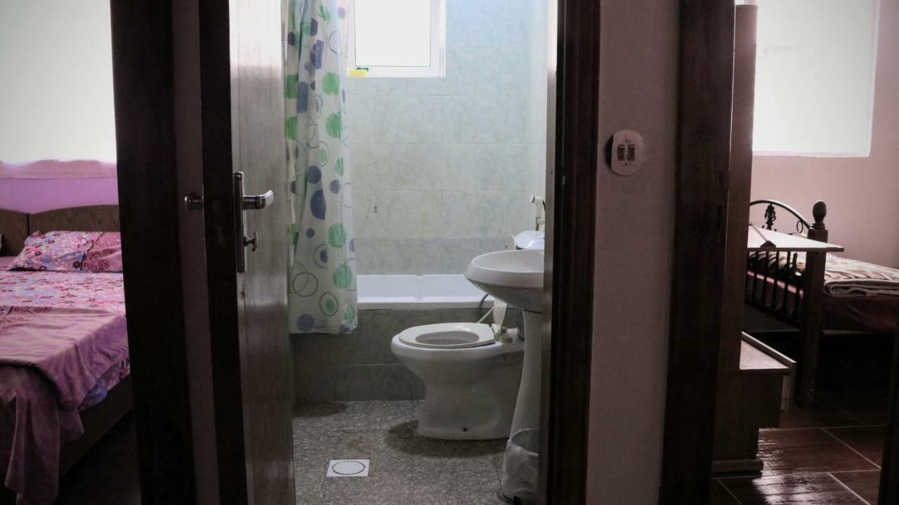 Room 17 Youth Hostel Akaba Buitenkant foto